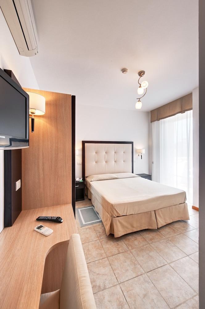 Hotel Bahia San Benedetto del Tronto Eksteriør bilde