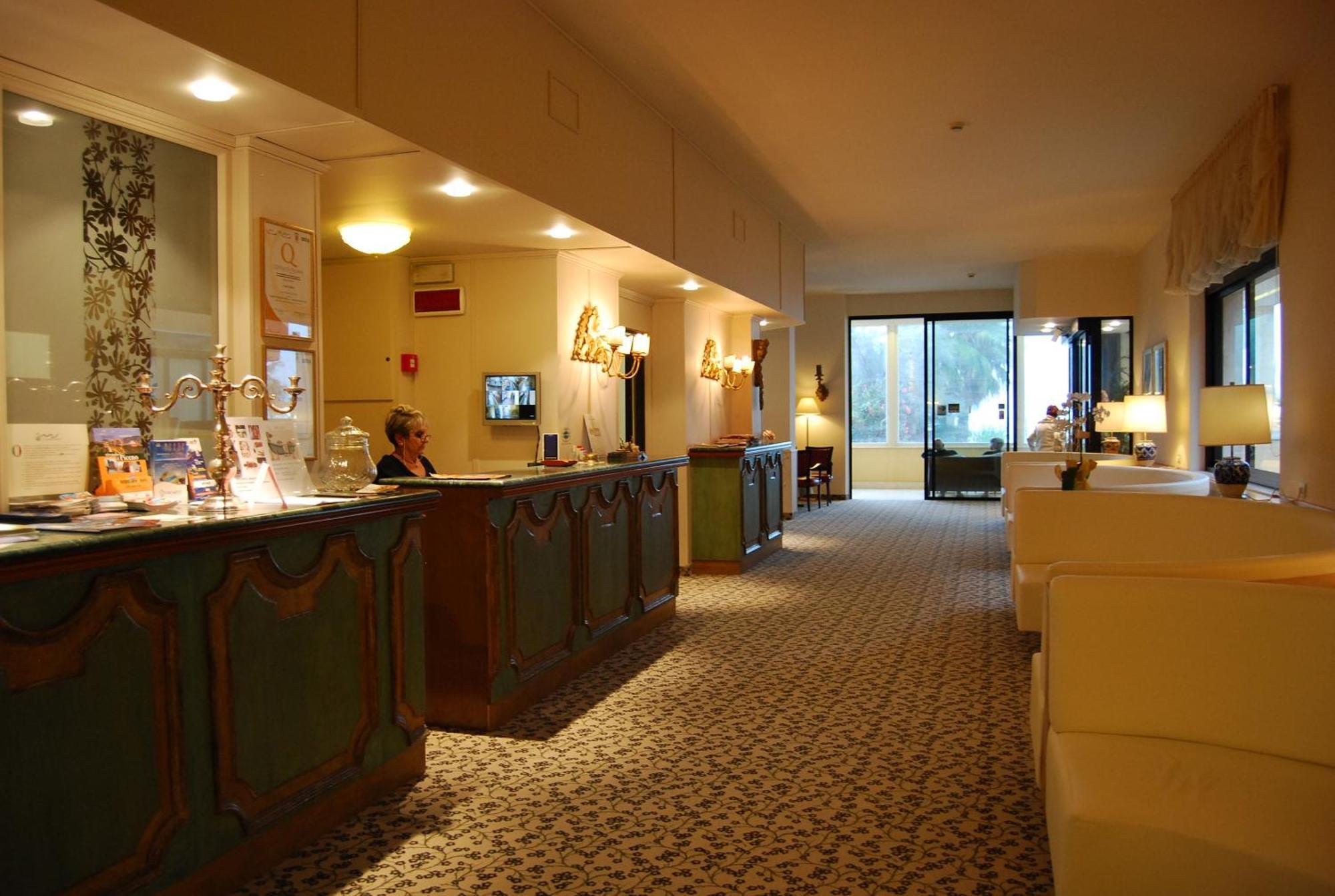 Hotel Bahia San Benedetto del Tronto Eksteriør bilde