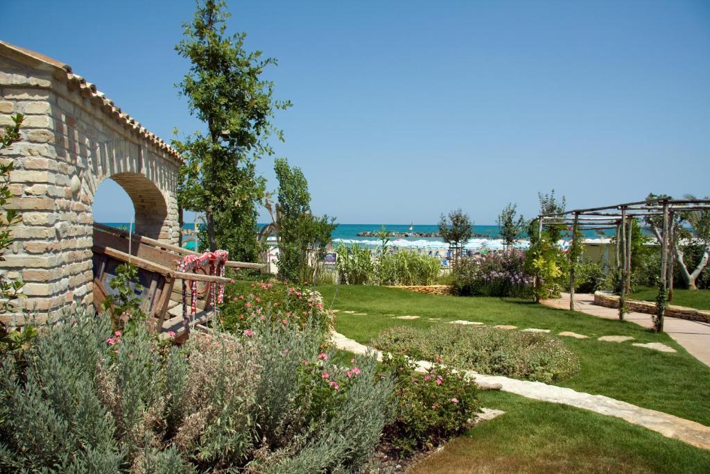 Hotel Bahia San Benedetto del Tronto Eksteriør bilde